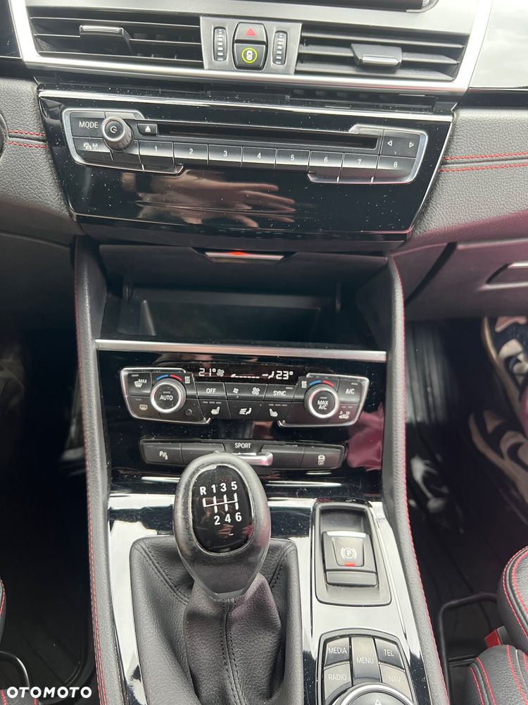 BMW Seria 2 218i Sport Line - 11