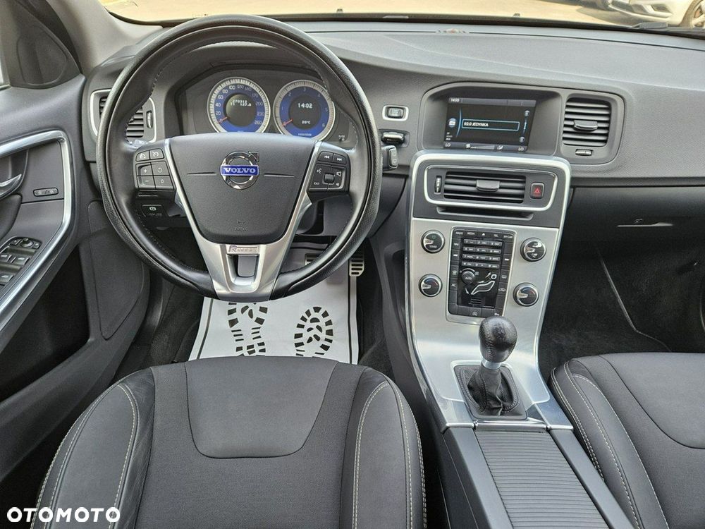 Volvo V60 - 8