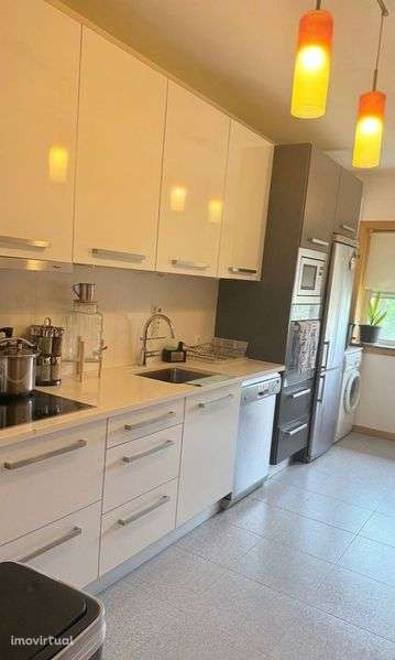 T2 totalmente mobilado e equipado. - Grande imagem: 4/9