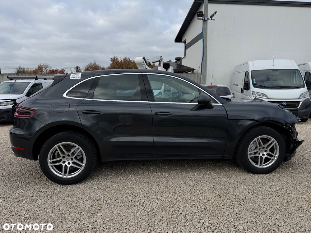 Porsche Macan S - 5