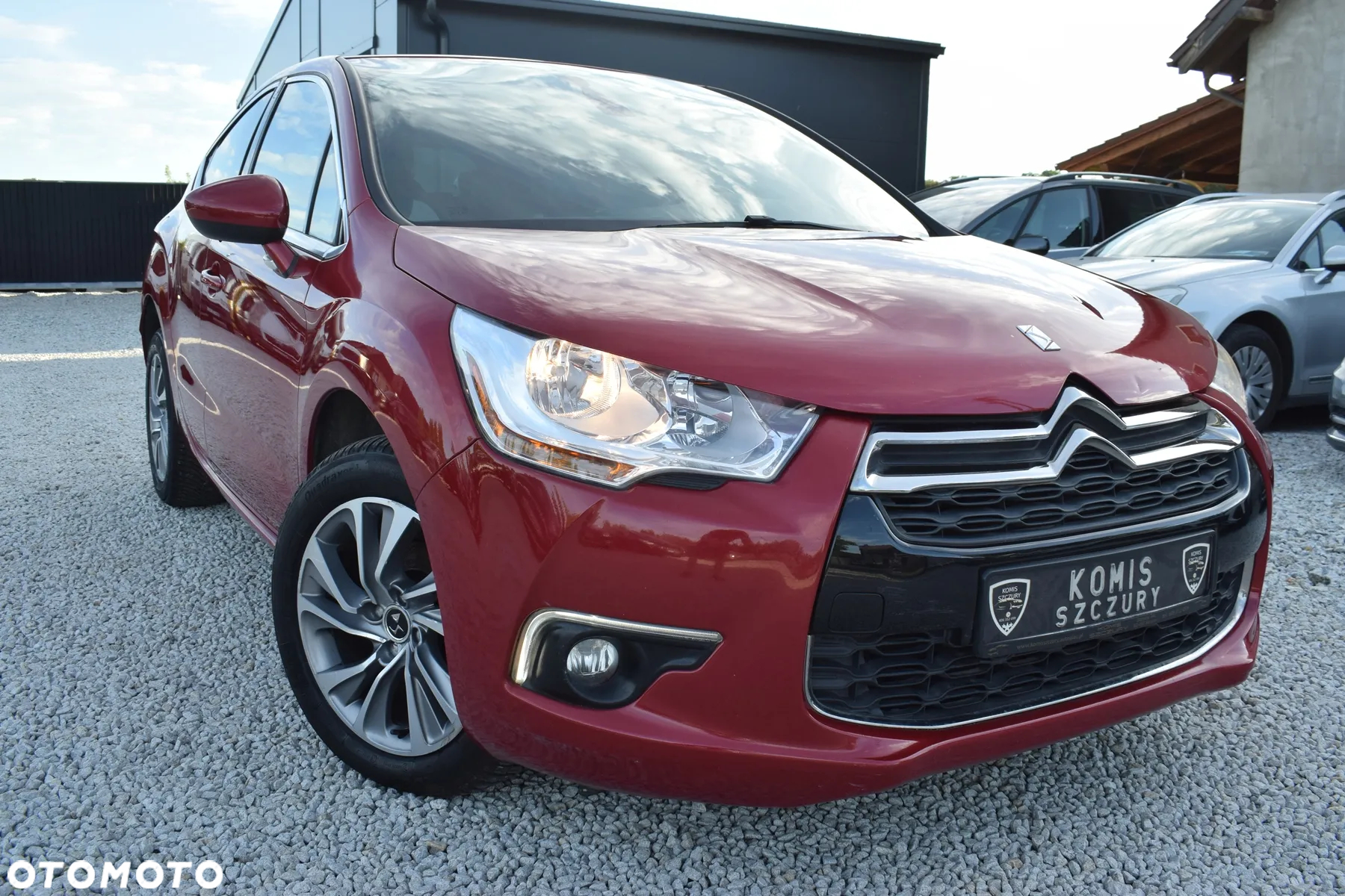 Citroën DS4 BlueHDi 120 S&S SoChic - 4