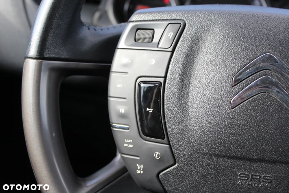 Citroën C5 2.0 HDi Exclusive - 23