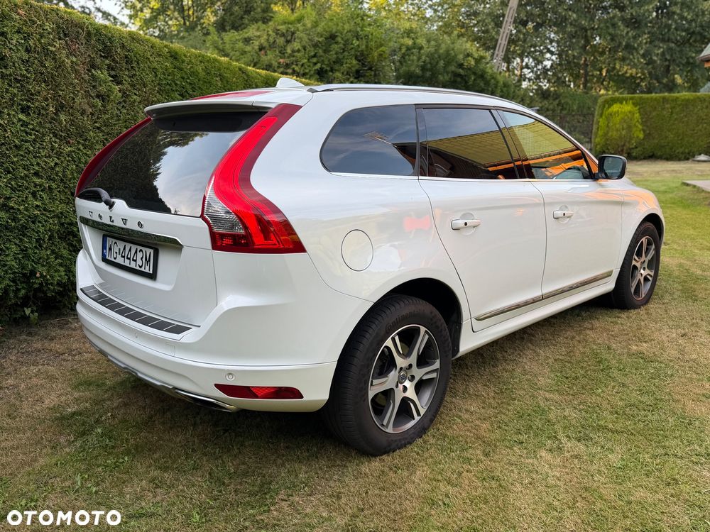Volvo XC 60 D5 AWD Summum - 5