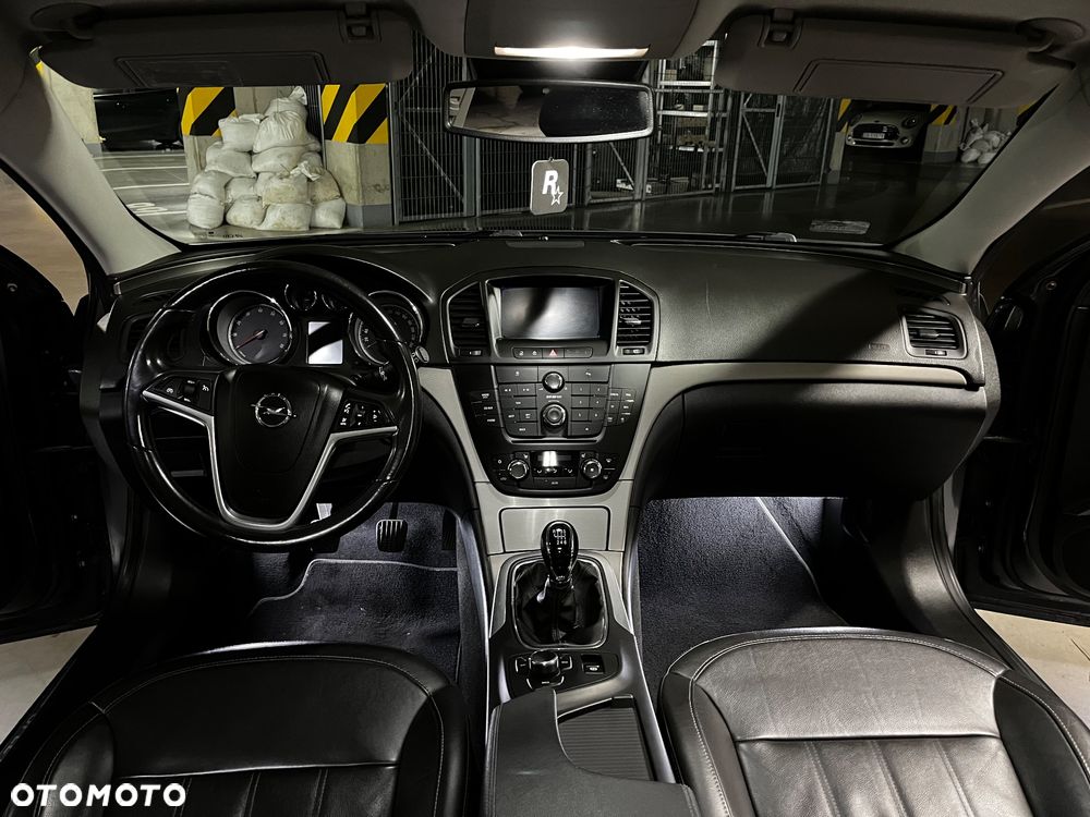 Opel Insignia 1.6 T Sport - 9