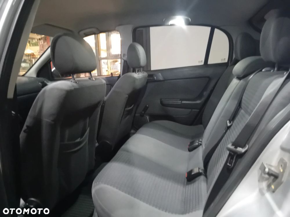Opel Astra - 7