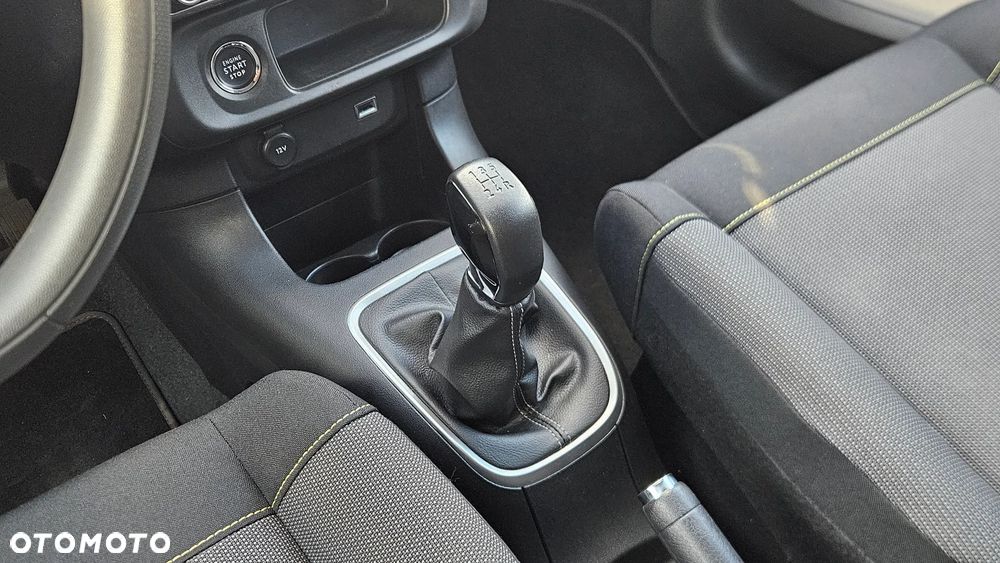Citroën C3 1.2 PureTech Shine - 12
