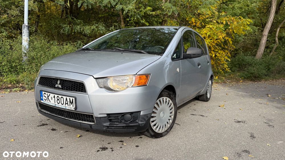 Mitsubishi Colt - 18