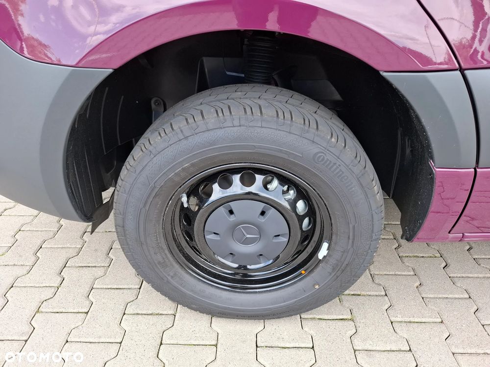 Mercedes-Benz Sprinter 317 CDI Furgon PRO długi 4325 mm L3H2 - 14