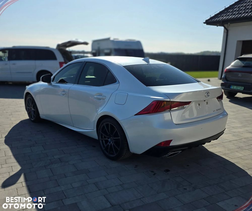 Lexus IS 200t / 300 Prestige - 5