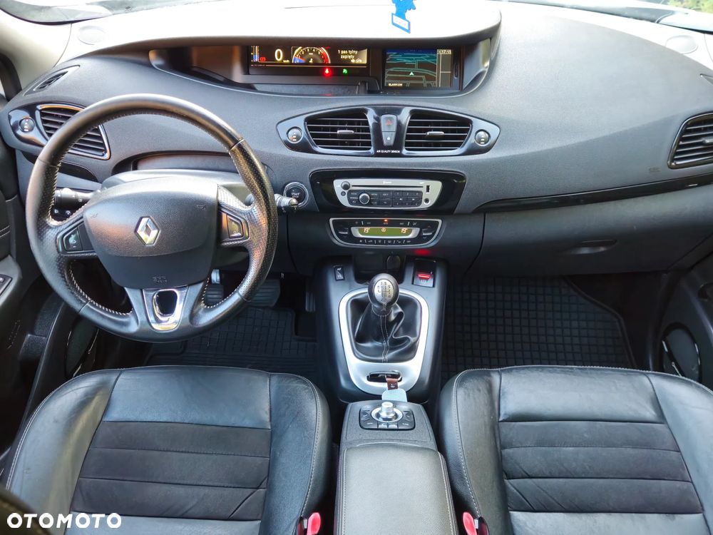 Renault Grand Scenic Energy TCe 130 S&S Bose Edition - 19