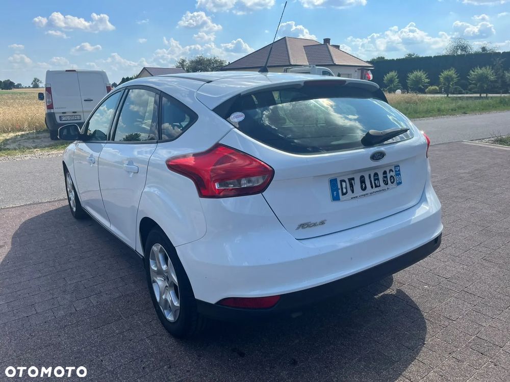 Ford Focus 1.5 TDCi DPF Start-Stopp-System Trend - 6