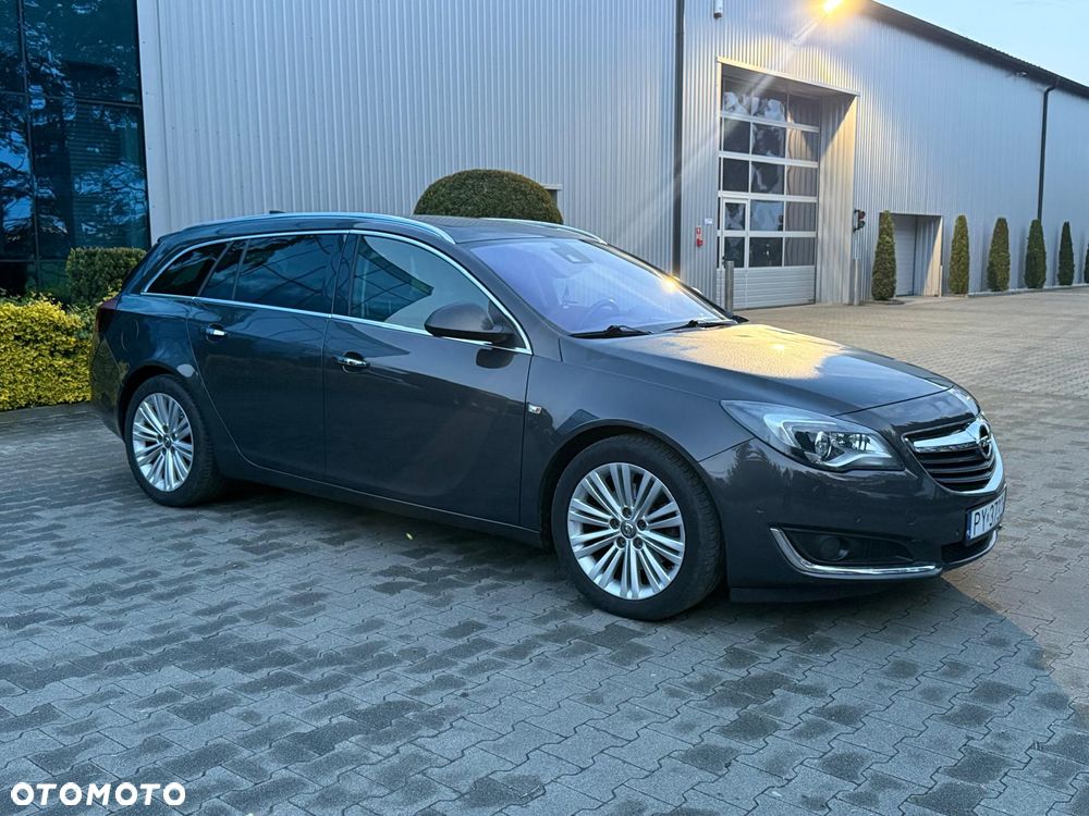 Opel Insignia - 1