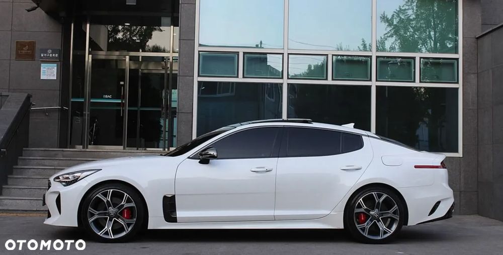 Kia Stinger 2.0 T-GDI OPF GT Line - 4