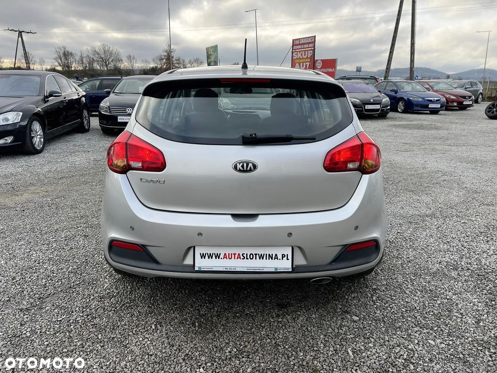 Kia Ceed - 6
