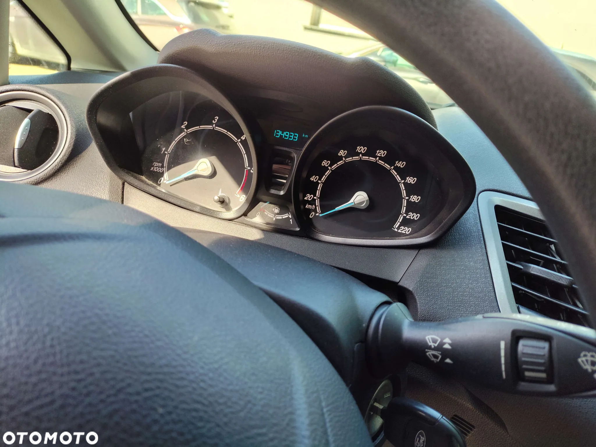 Ford Fiesta 1.5 TDCi Ambiente - 5