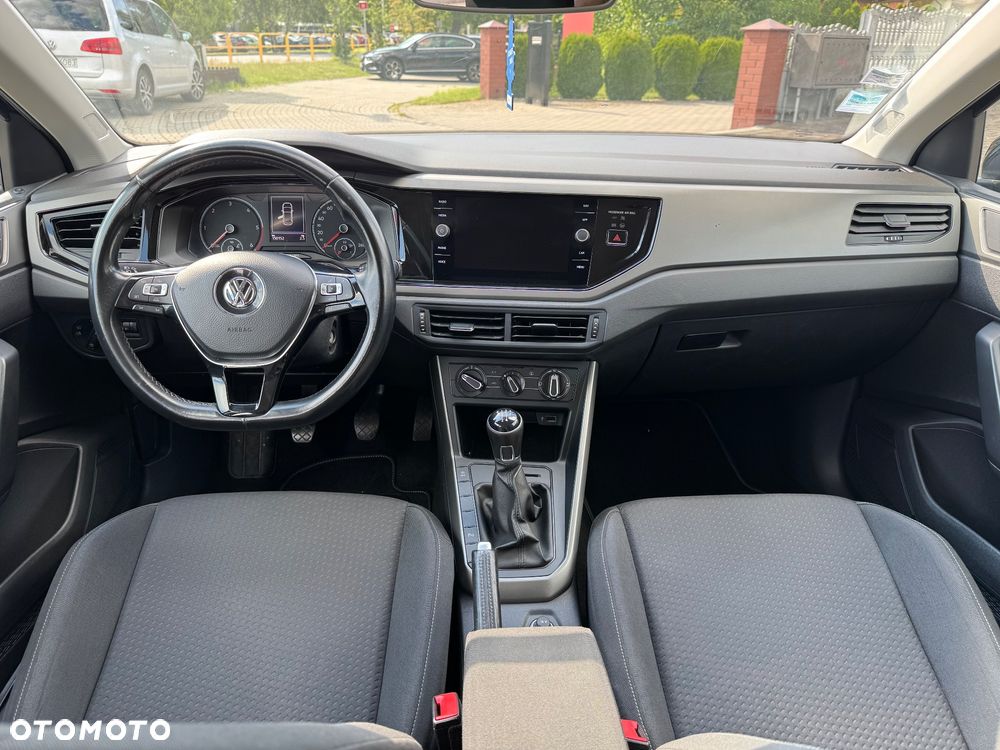 Volkswagen Polo - 9