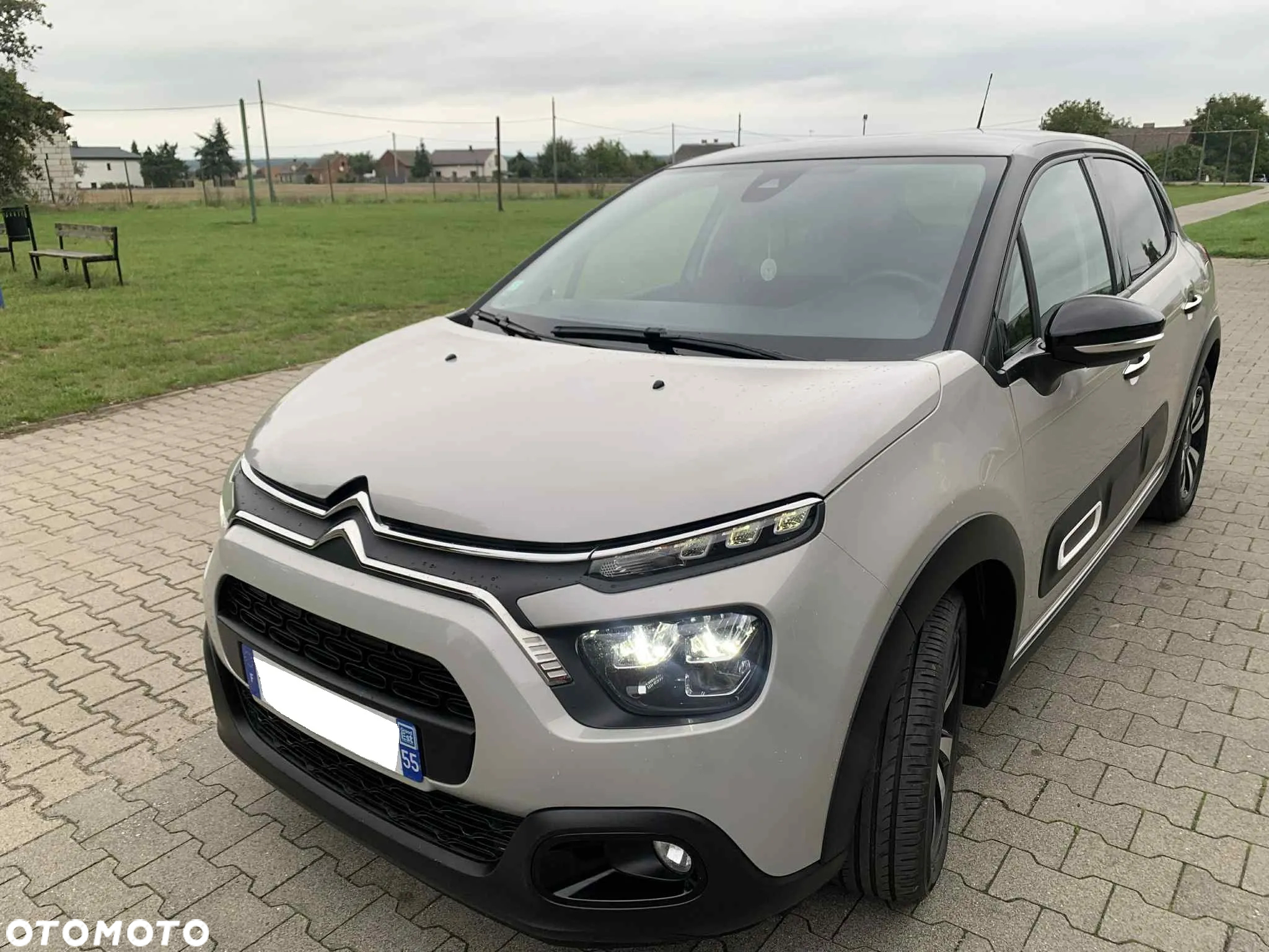 Citroën C3 Pure Tech 82 SHINE - 25