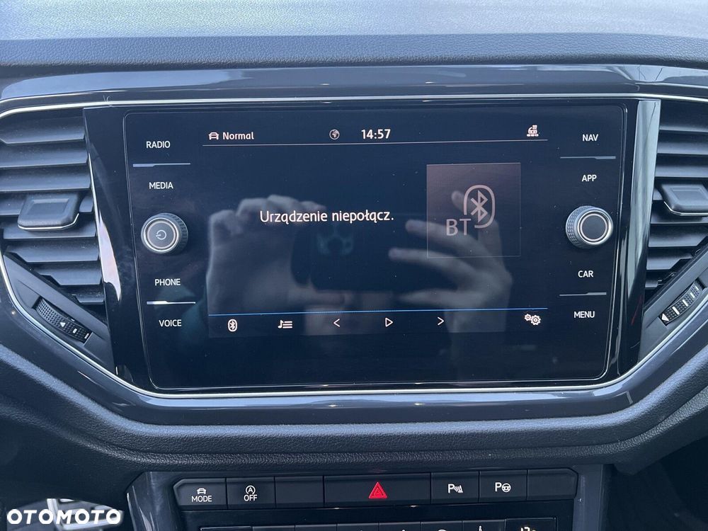 Volkswagen T-Roc - 17