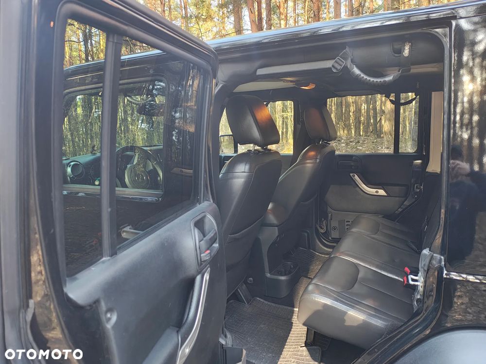 Jeep Wrangler 3.6 Unlim Rubicon - 10