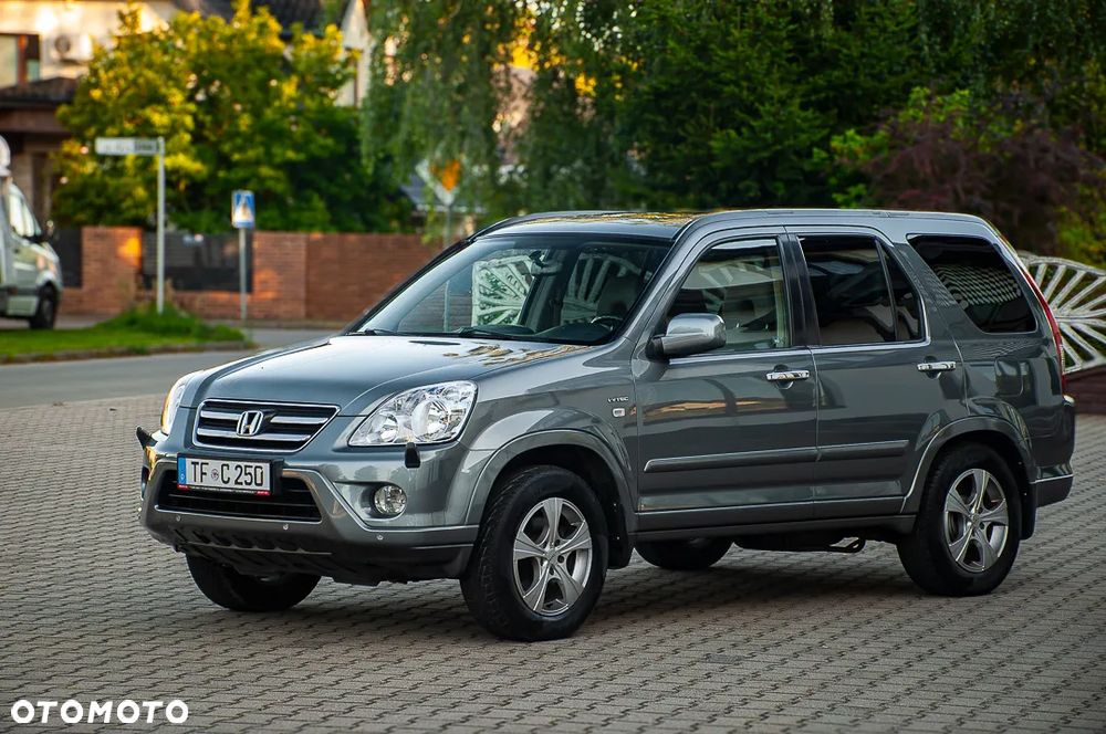 Honda CR-V 2.0i Executive - 19