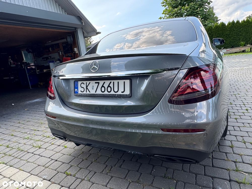 Mercedes-Benz Klasa E 43 AMG 4-Matic - 3