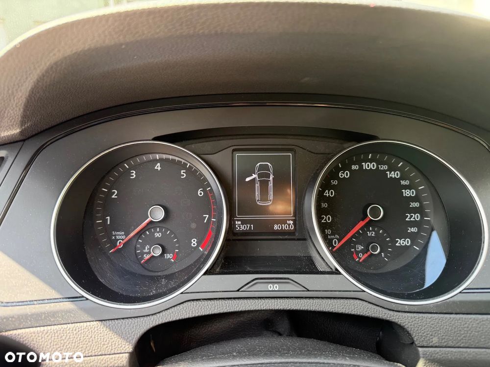 Volkswagen Passat 1.5 TSI EVO Essence DSG - 7