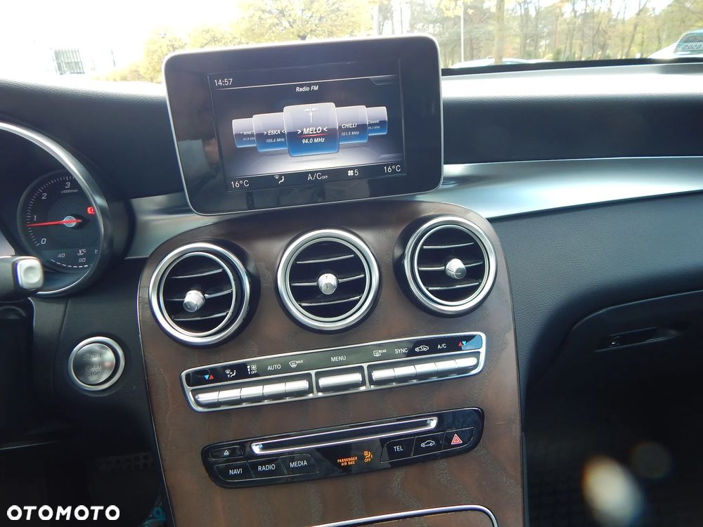 Mercedes-Benz GLC - 26