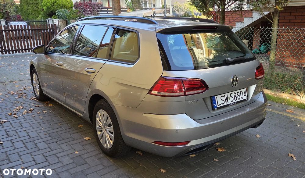 Volkswagen Golf - 3