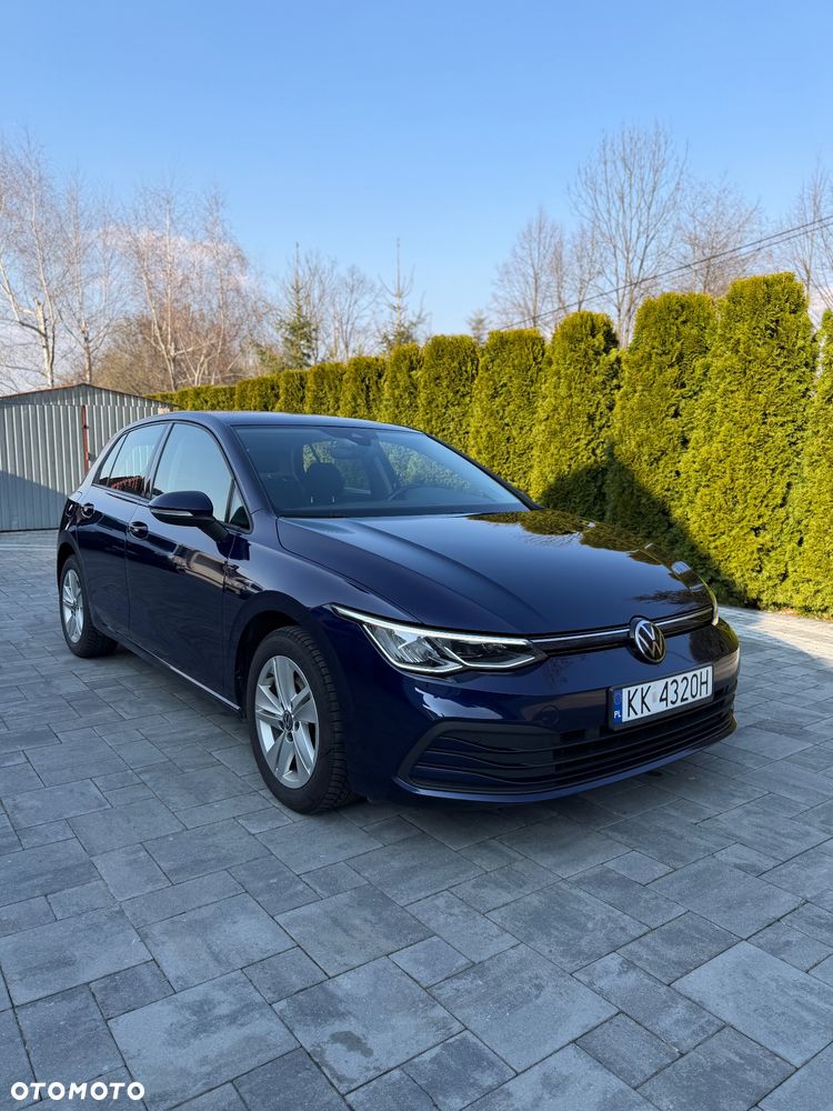 Volkswagen Golf - 1