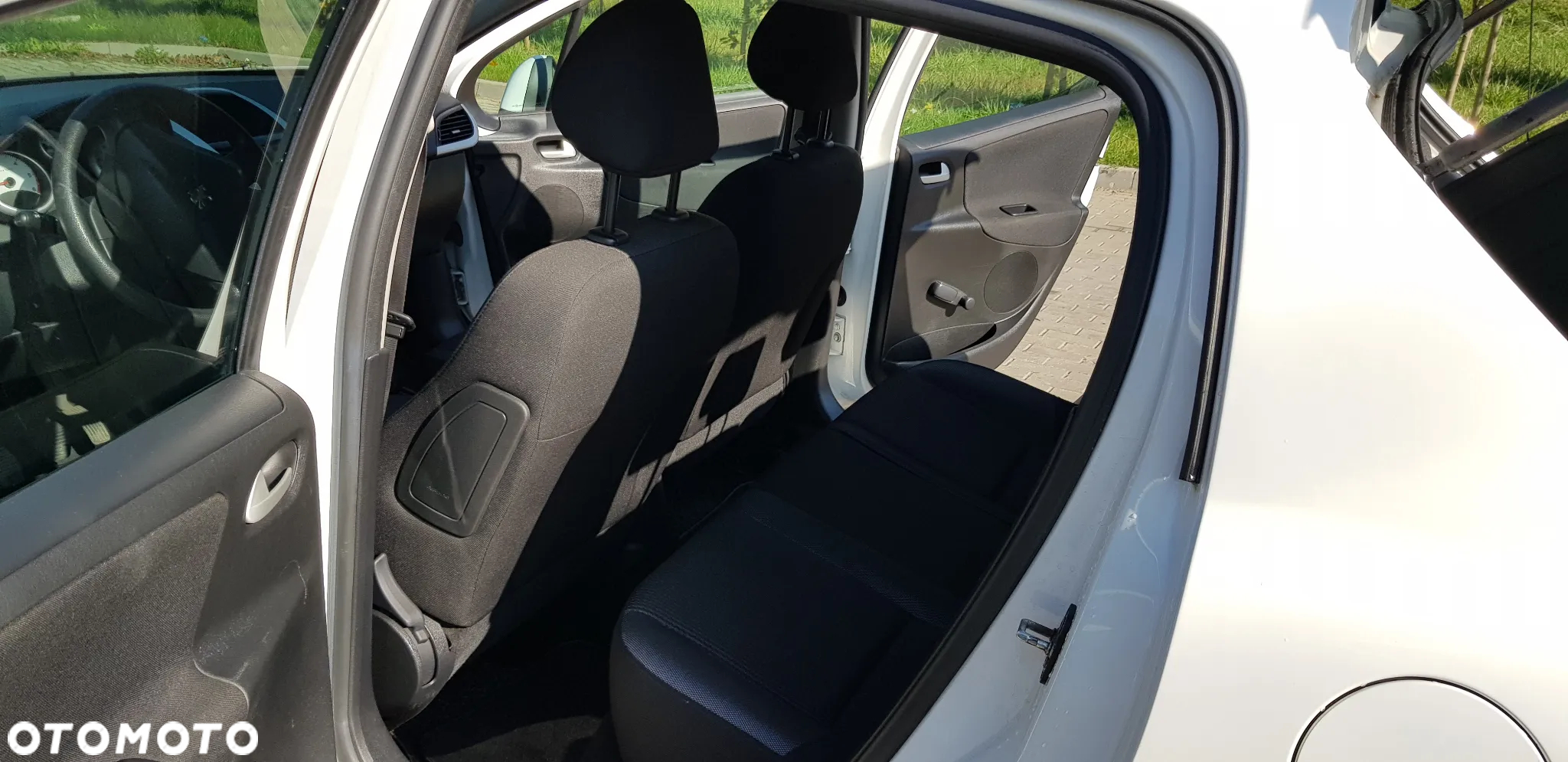Peugeot 207 1.6 HDi Trendy 99g - 9