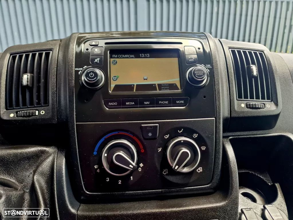 Citroën JUMPER 2.0 BlueHdi 110 L2H2 IVA Dedutível-GPS-A/C-Sensores - 17