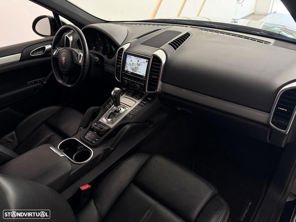 Porsche Cayenne 3.0 V6 - 7