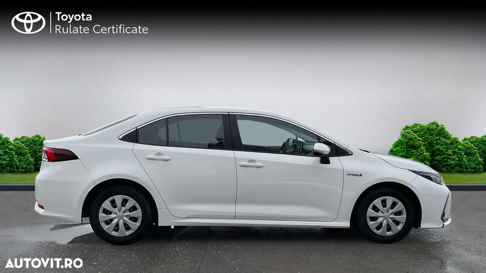 Toyota Corolla 1.8 HSD Business - 7