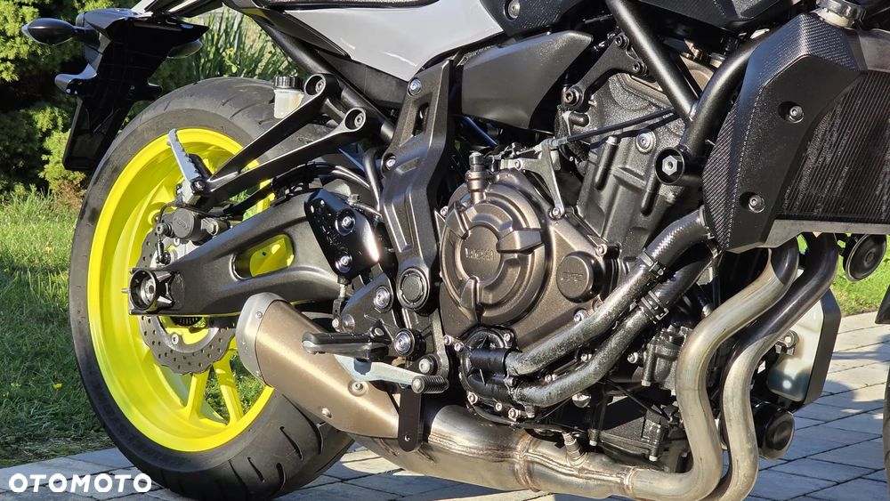 Yamaha MT - 19
