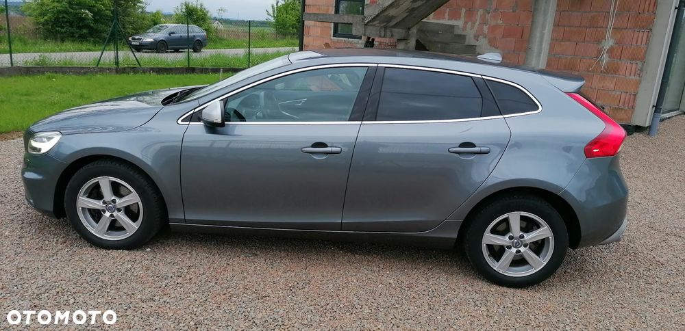 Volvo V40 T3 Drive-E R-Design Momentum - 6