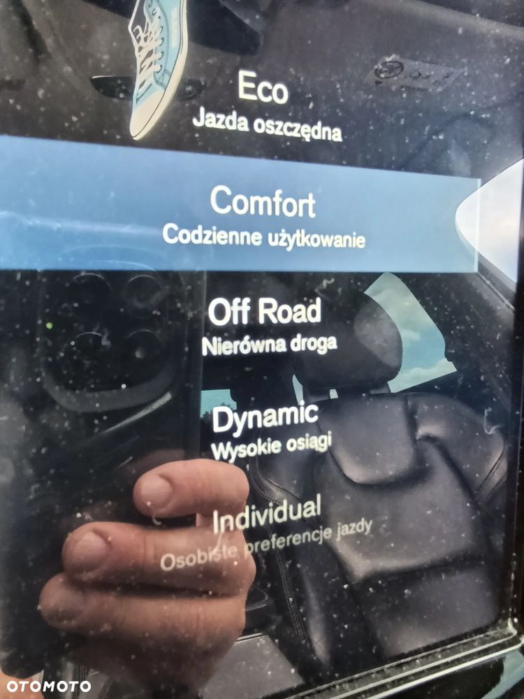 Volvo V90 Cross Country D5 AWD - 31