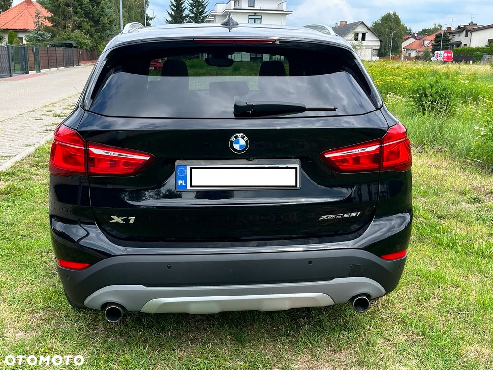 BMW X1 xDrive25i Sport Line - 4