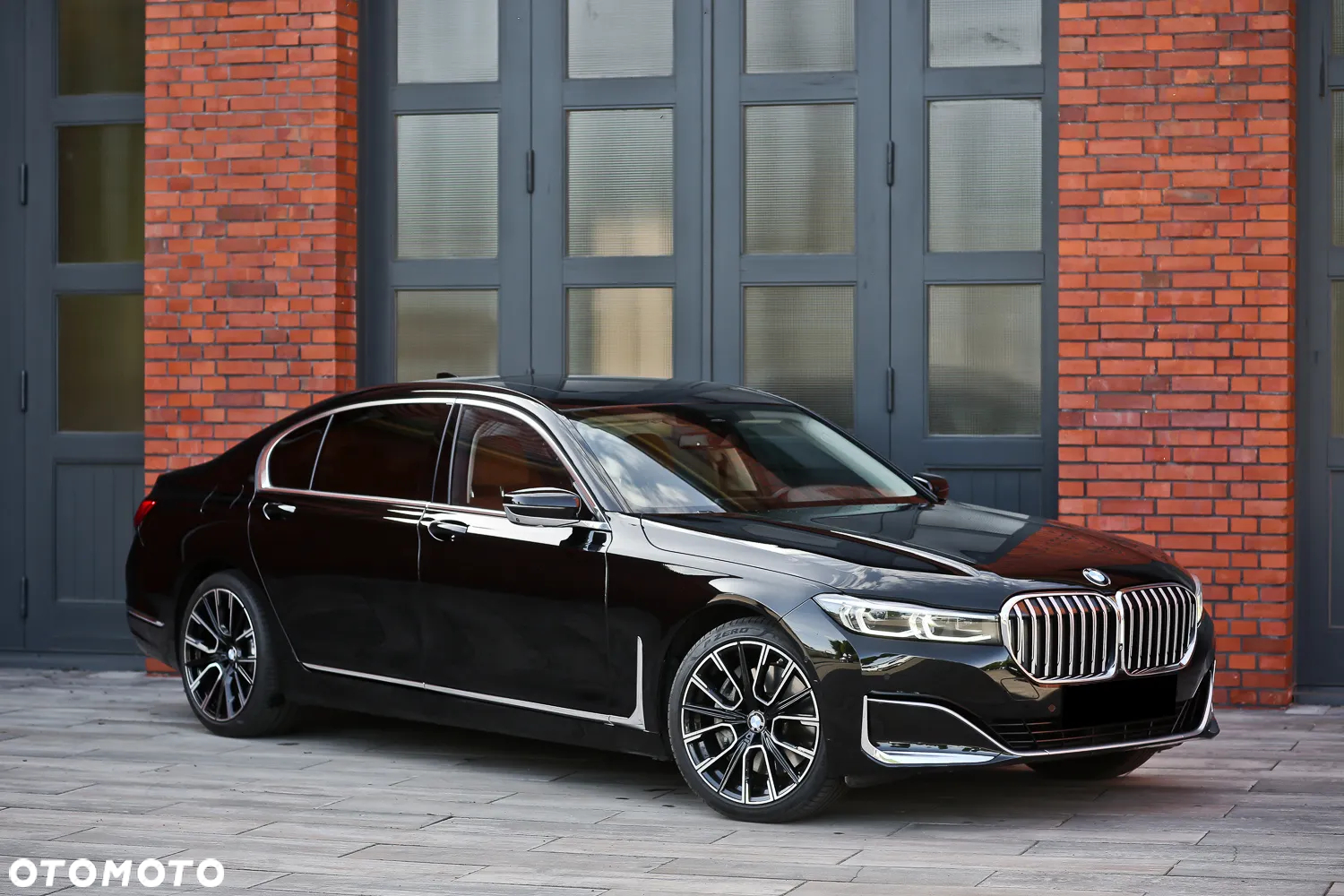 BMW Seria 7 750Li xDrive - 4