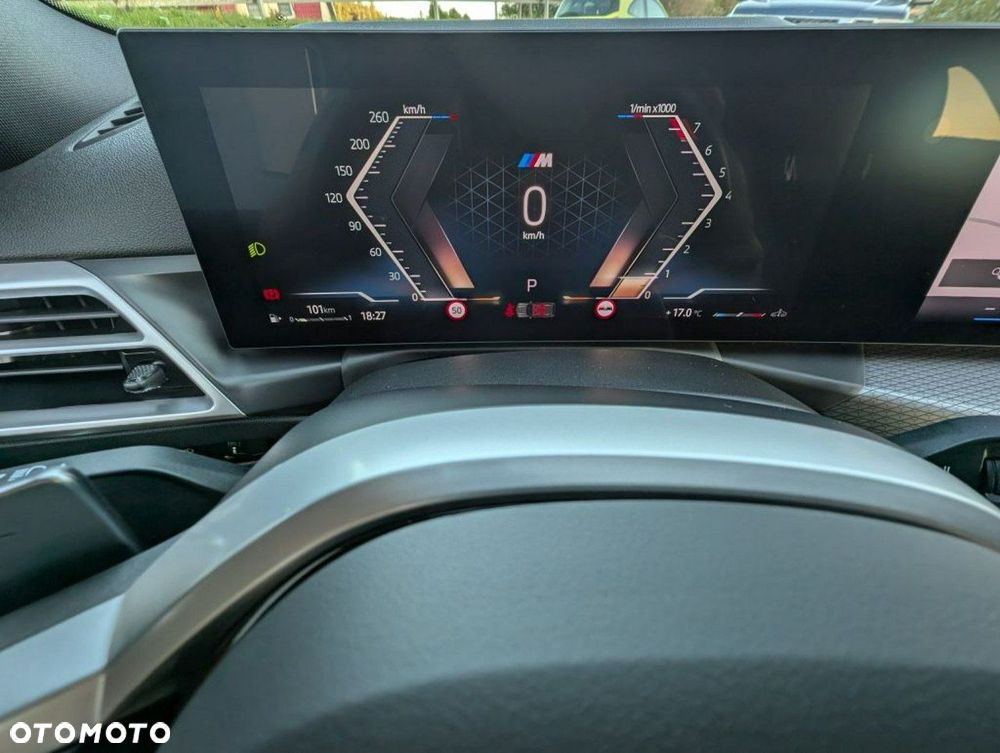 BMW Seria 3 330i xDrive M Sport - 19