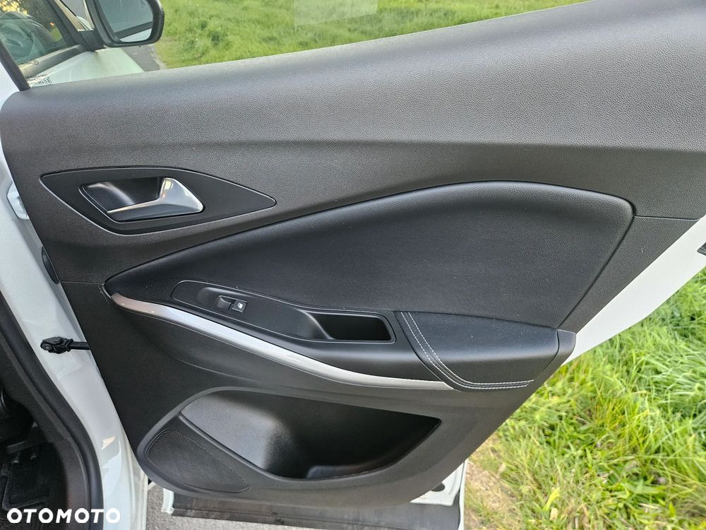 Opel Grandland X 1.2 Start/Stop Business Elegance - 23