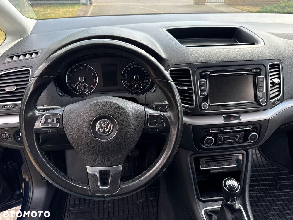 Volkswagen Sharan - 19