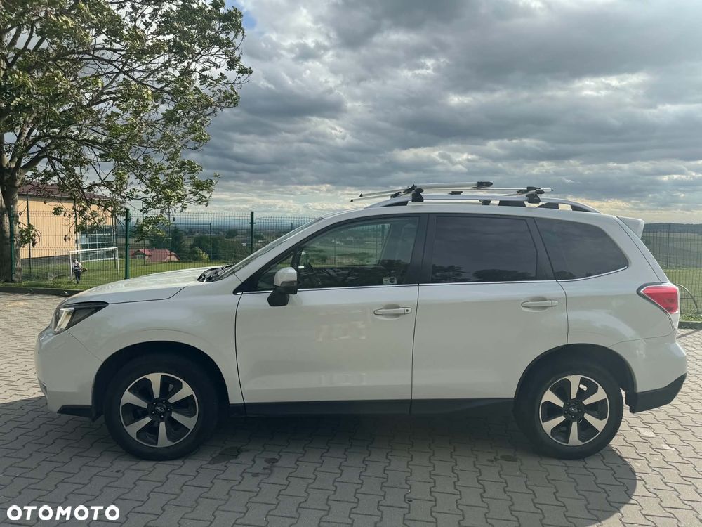 Subaru Forester 2.0 i Exclusive (EyeSight) Lineartronic - 9