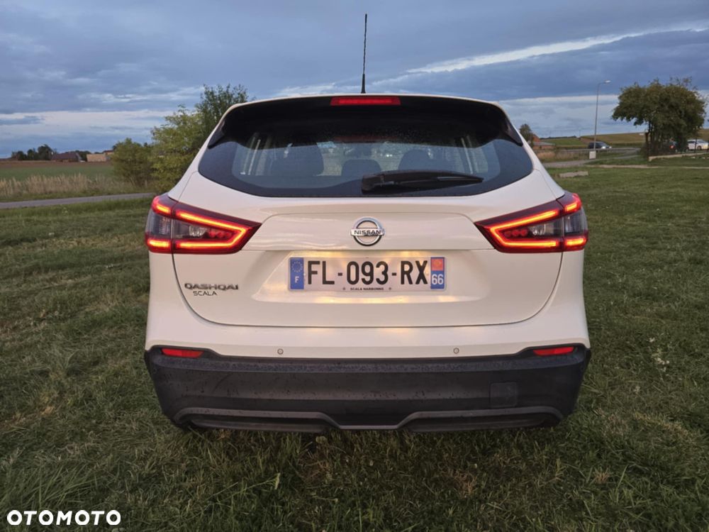 Nissan Qashqai 1.6 dCi N-Connecta - 5
