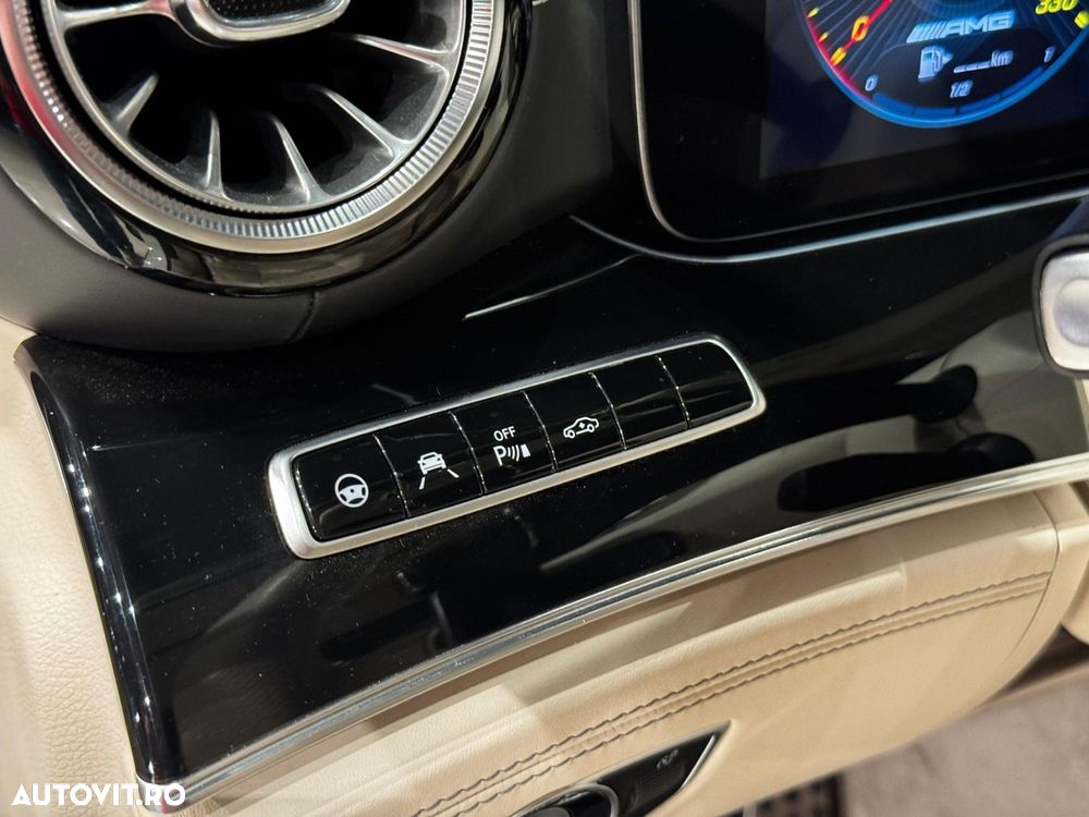 Mercedes-Benz AMG GT 4-door Coupe - 21