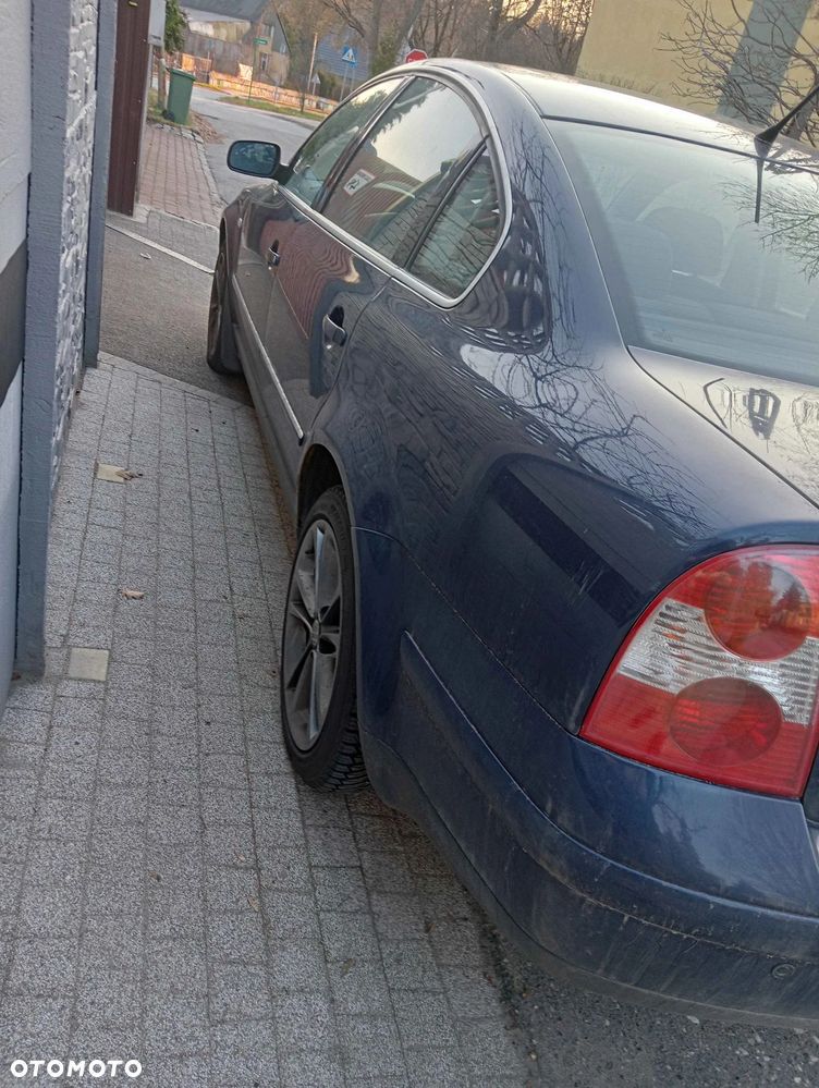 Volkswagen Passat - 3