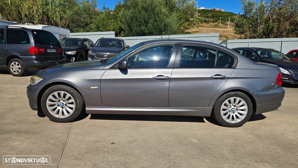 BMW 318 d Sport - 1