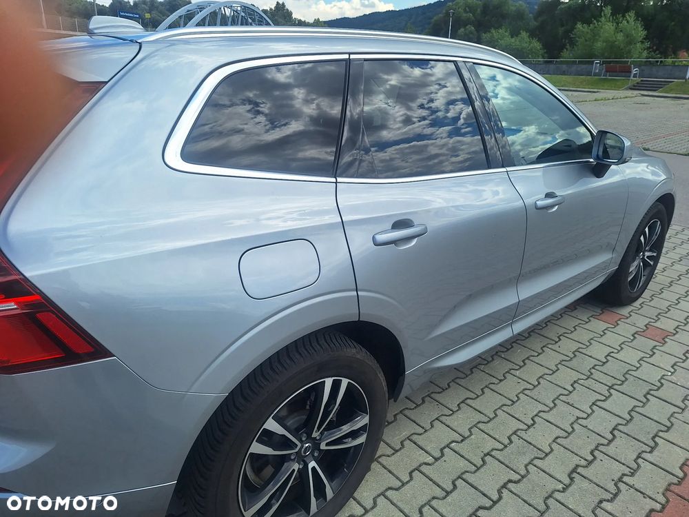 Volvo XC 60 T6 AWD Geartronic Momentum Pro - 4