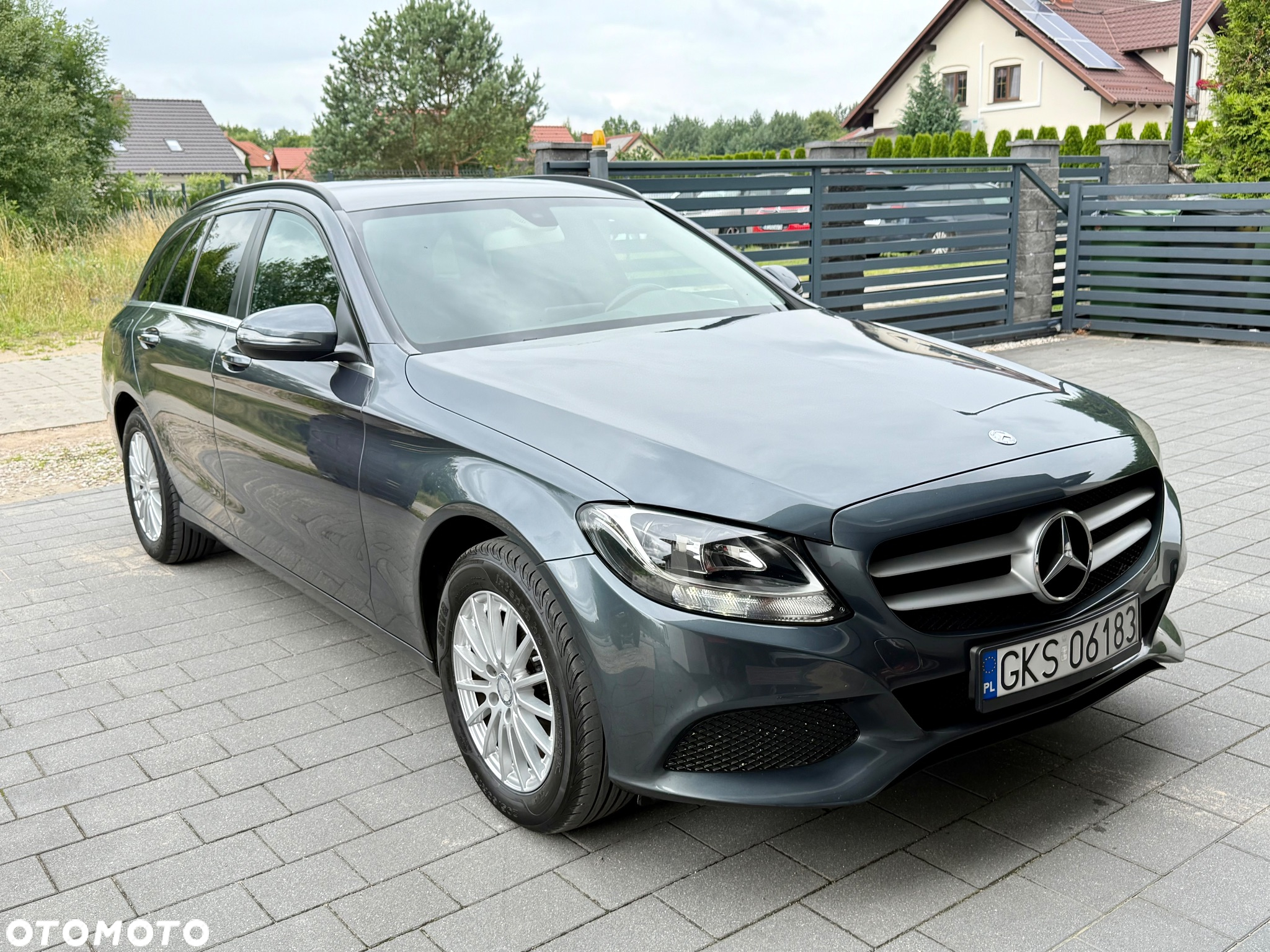 Mercedes-Benz Klasa C 200 (BlueTEC) d T Exclusive - 27