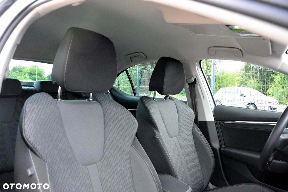 Skoda Octavia 1.5 TSI ACT Style - 17