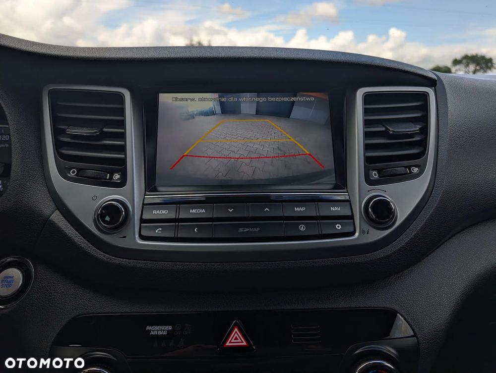 Hyundai Tucson 1.7 CRDI BlueDrive Style 2WD - 29